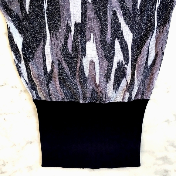 NWT. Express Rayon blend long/loose fit sweater w/multi color pattern&sparkling. - Picture 4 of 7